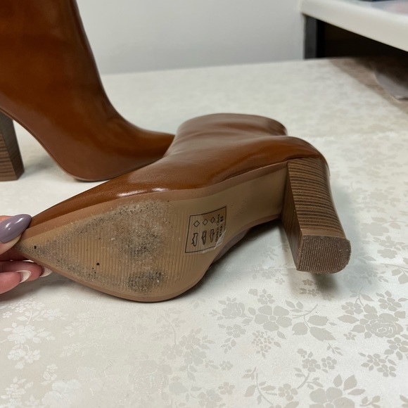 Worn once booties - Picture 4 of 6